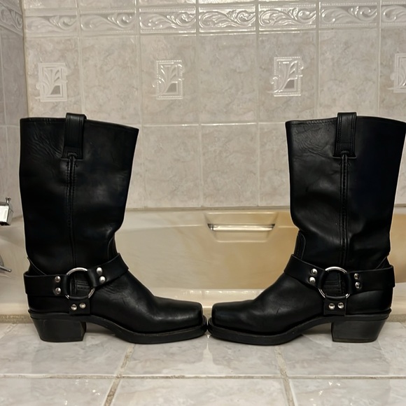 FRYE 12R Original Harness Boot | Black | Size 7 | Excellent Condition - Picture 5 of 9